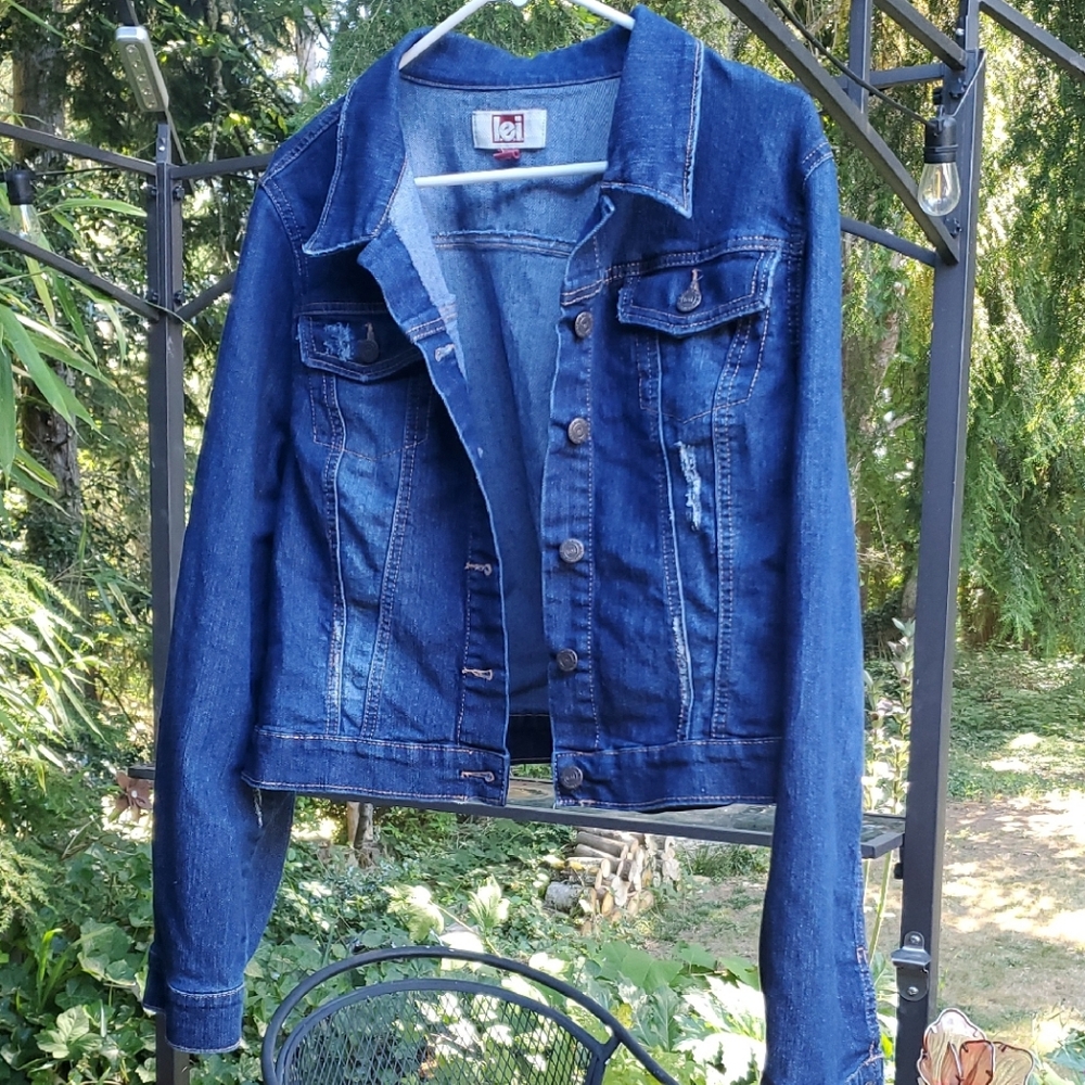 LEI Blue Jean Jacket Classic Denim Style